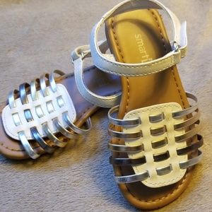 Girl's White/Gold/Bronze/Silver Sandal (sz 8)